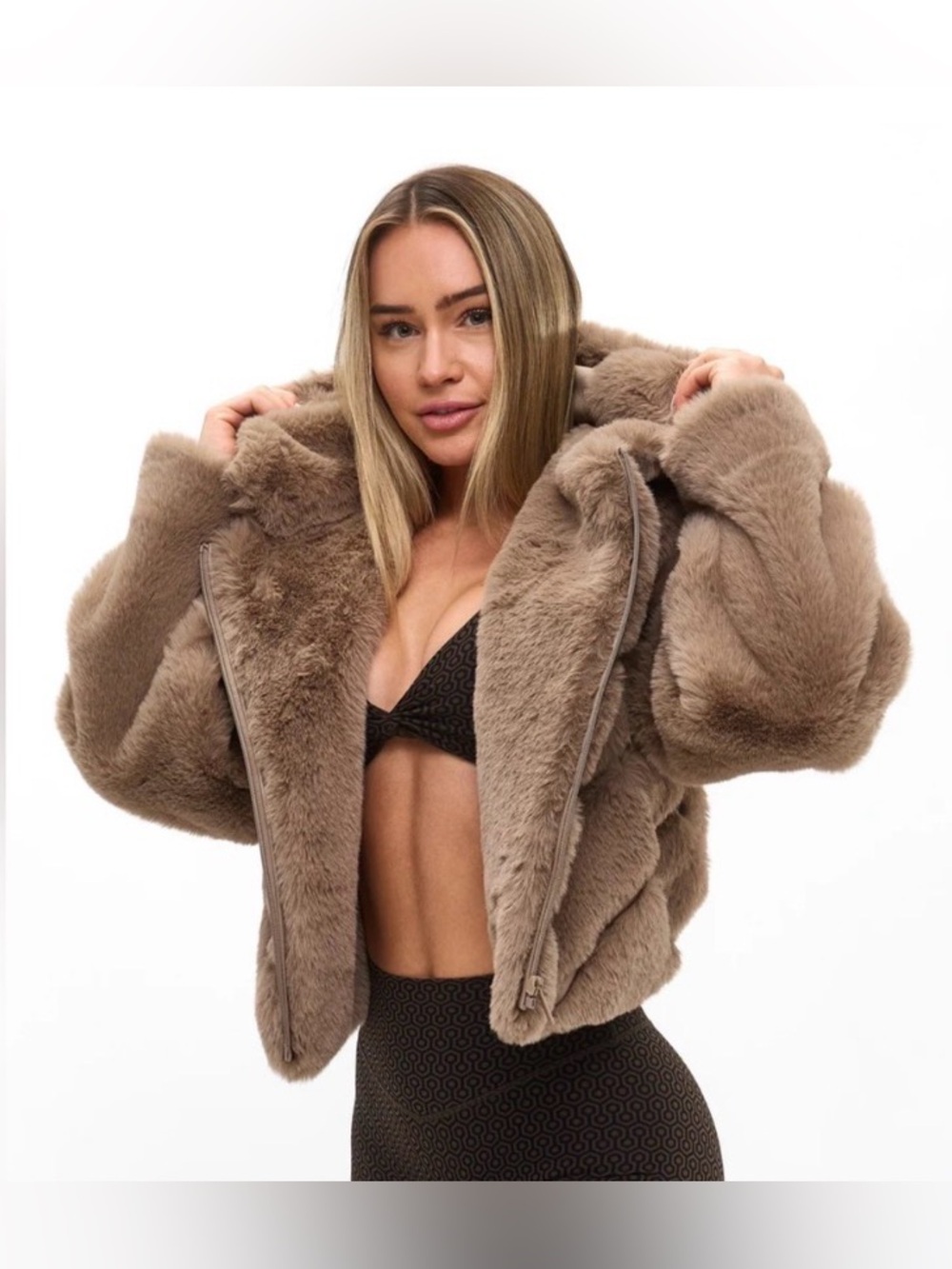 NWT Cruellafree Buffbunny Faux Fur Coat Fawn XXXL